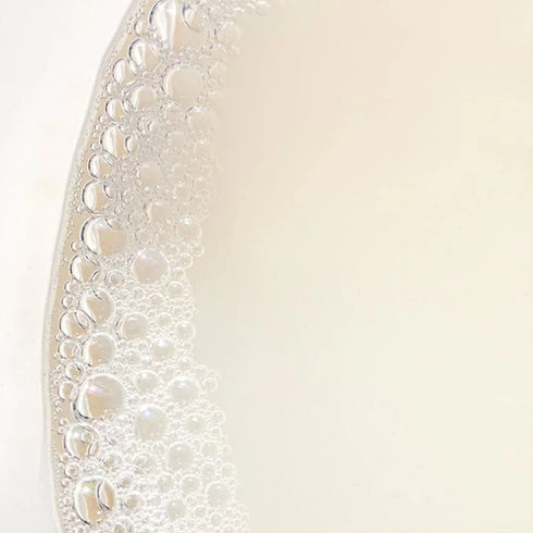 Milk Shake Leave In Conditioner Spray - GLAM MODA
